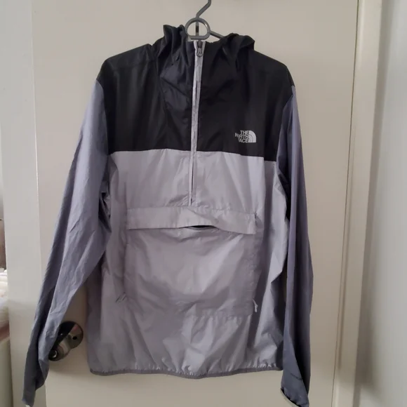 The North Face Black and Gray Windbreaker - Picture 1 of 6